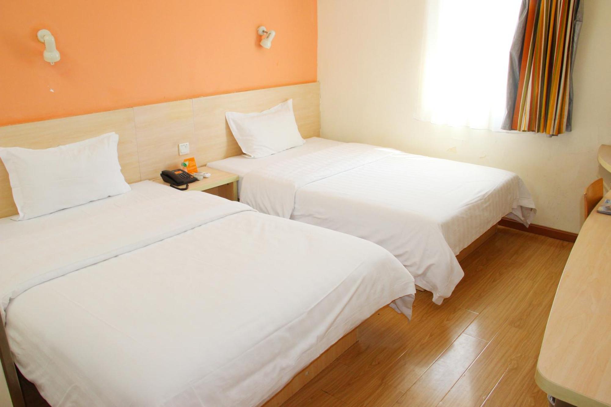 7Days Inn Qinhuangdao Changli Jieyang Street Exterior photo